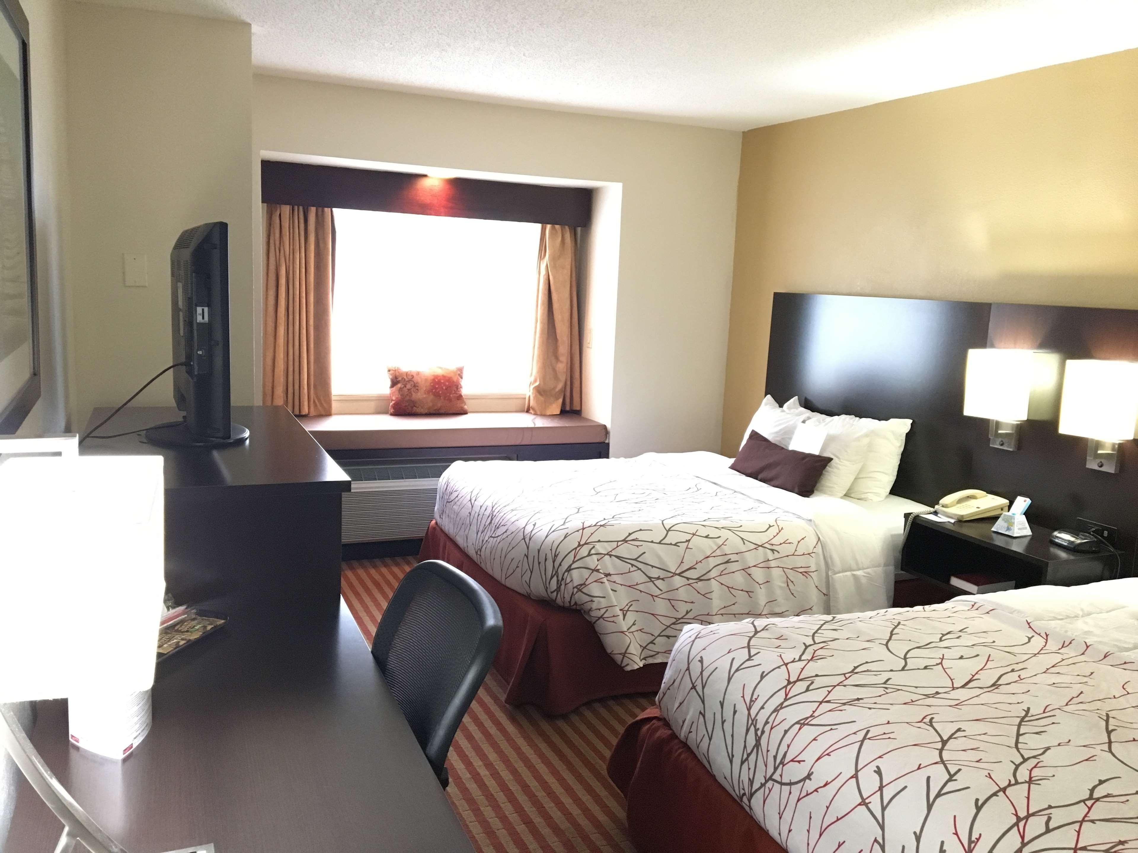 Best Western Patriots Point Маунт Плезант Екстериор снимка
