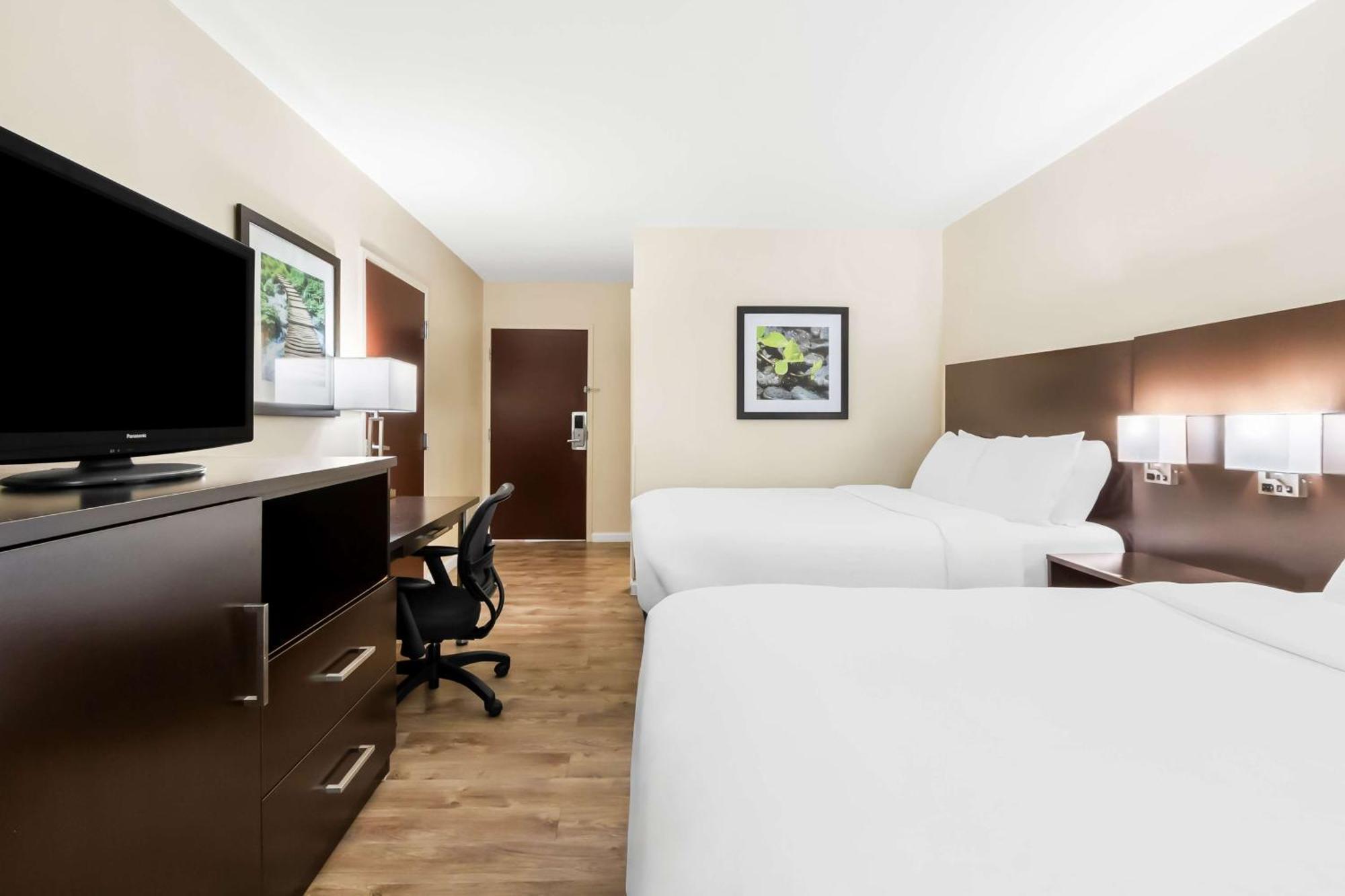 Best Western Patriots Point Маунт Плезант Екстериор снимка
