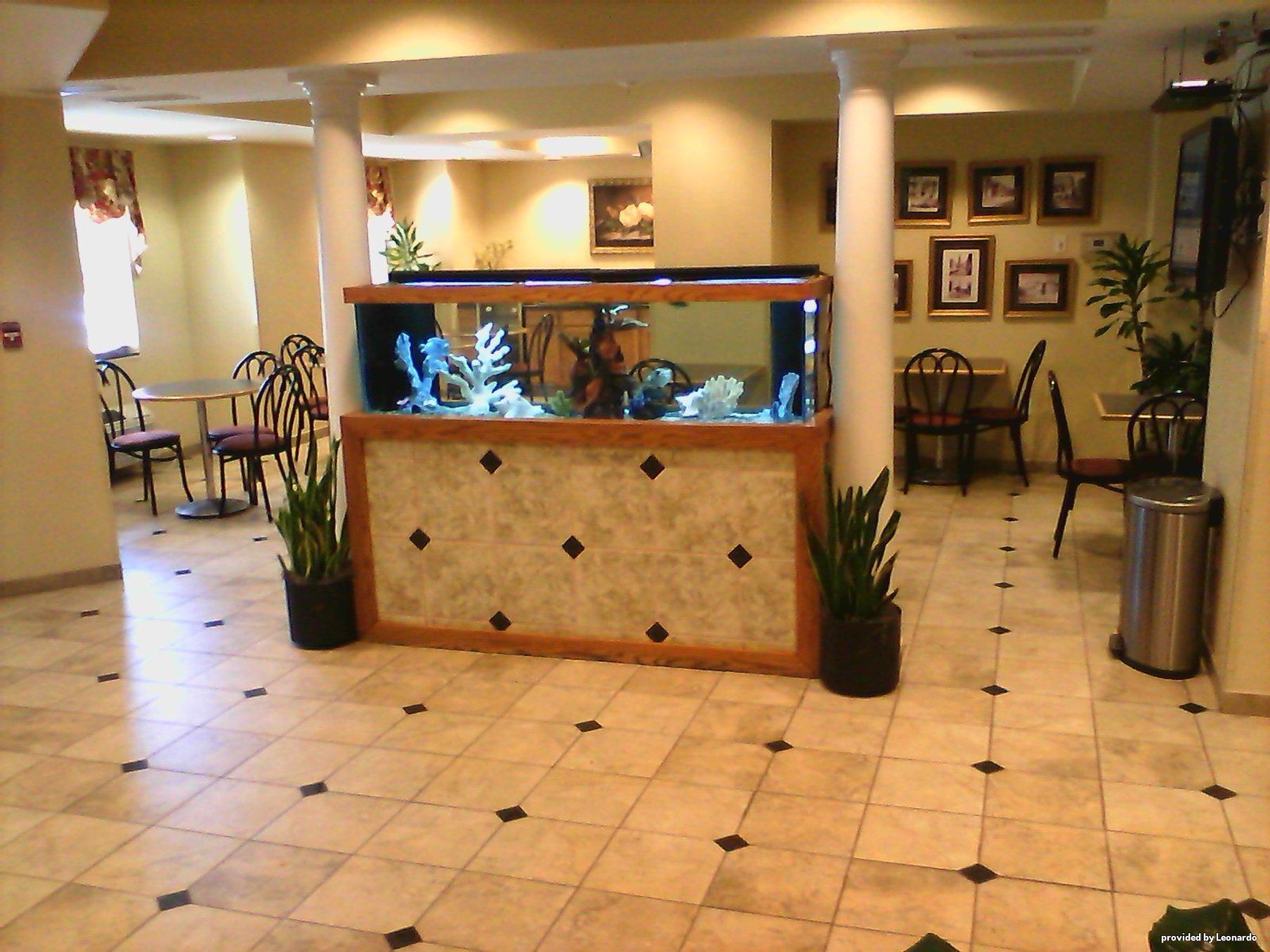 Best Western Patriots Point Маунт Плезант Екстериор снимка
