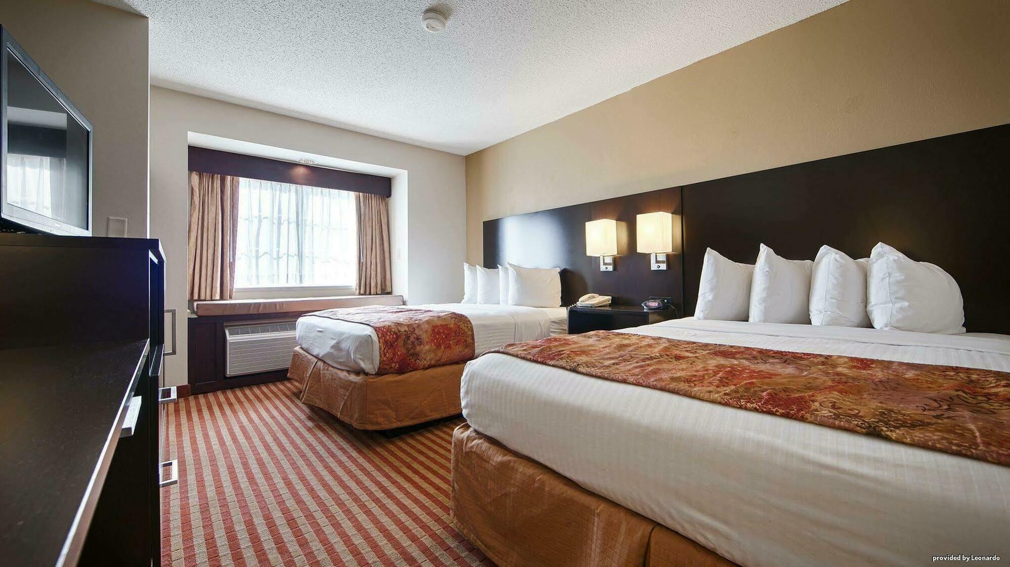 Best Western Patriots Point Маунт Плезант Екстериор снимка
